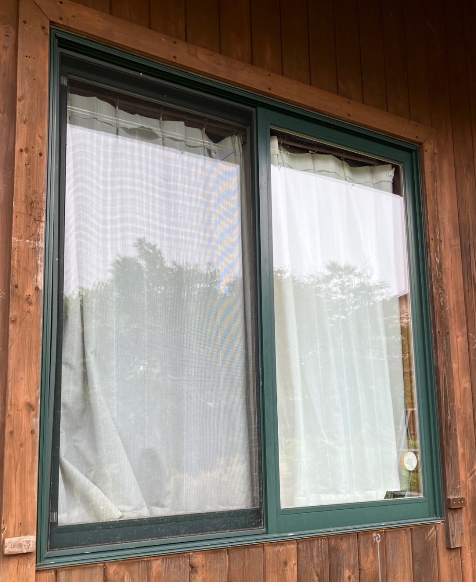 新屋の202 面格子取付の施工前の写真1