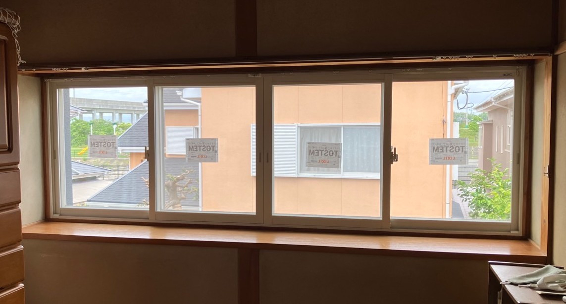 新屋の205　内窓取付工事の施工後の写真1