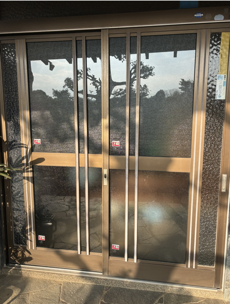 新屋の209　防犯合せガラス入れ替え工事の施工後の写真1