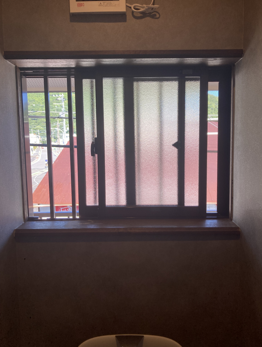 ウィーテックの116　インプラスで内窓リフォームの施工前の写真1
