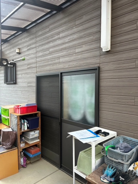 常陸トーヨー住器の【日立市】防犯対策に。シャッター取付工事の施工前の写真1