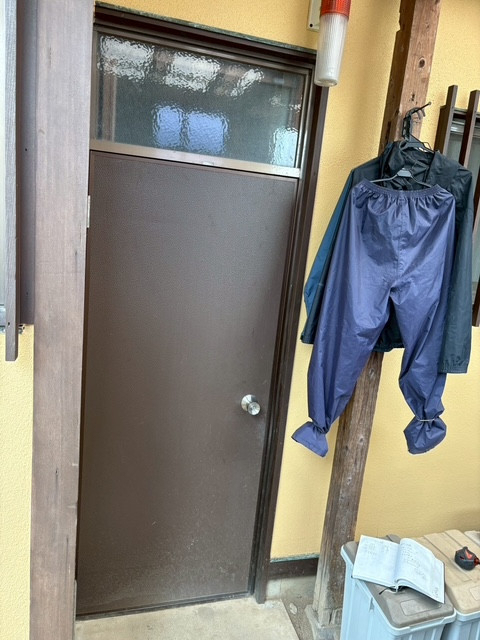 常陸トーヨー住器の【水戸市】ドア交換工事の施工前の写真1