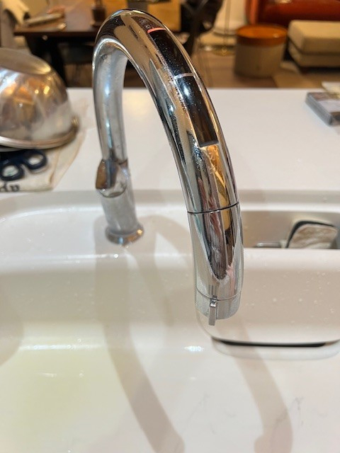 常陸トーヨー住器の【常陸太田市】キッチンの水栓を交換しましたの施工前の写真1