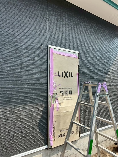 常陸トーヨー住器の【水戸市】ひさし　スリムアート取付工事の施工前の写真1