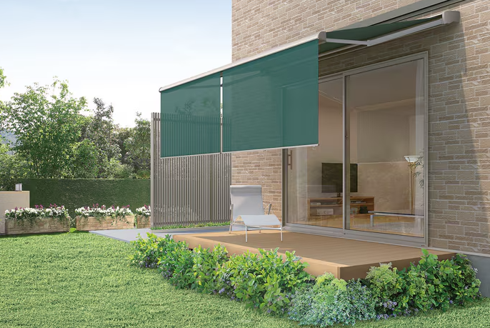 アルファトーヨー住器の【佐久市】夏の日差しをおしゃれにカット!LIXIL彩風でつくる快適空間の施工事例詳細写真6