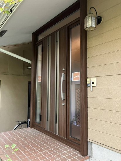 アルファトーヨー住器のリシェント「玄関ドア」施工例施工事例写真1
