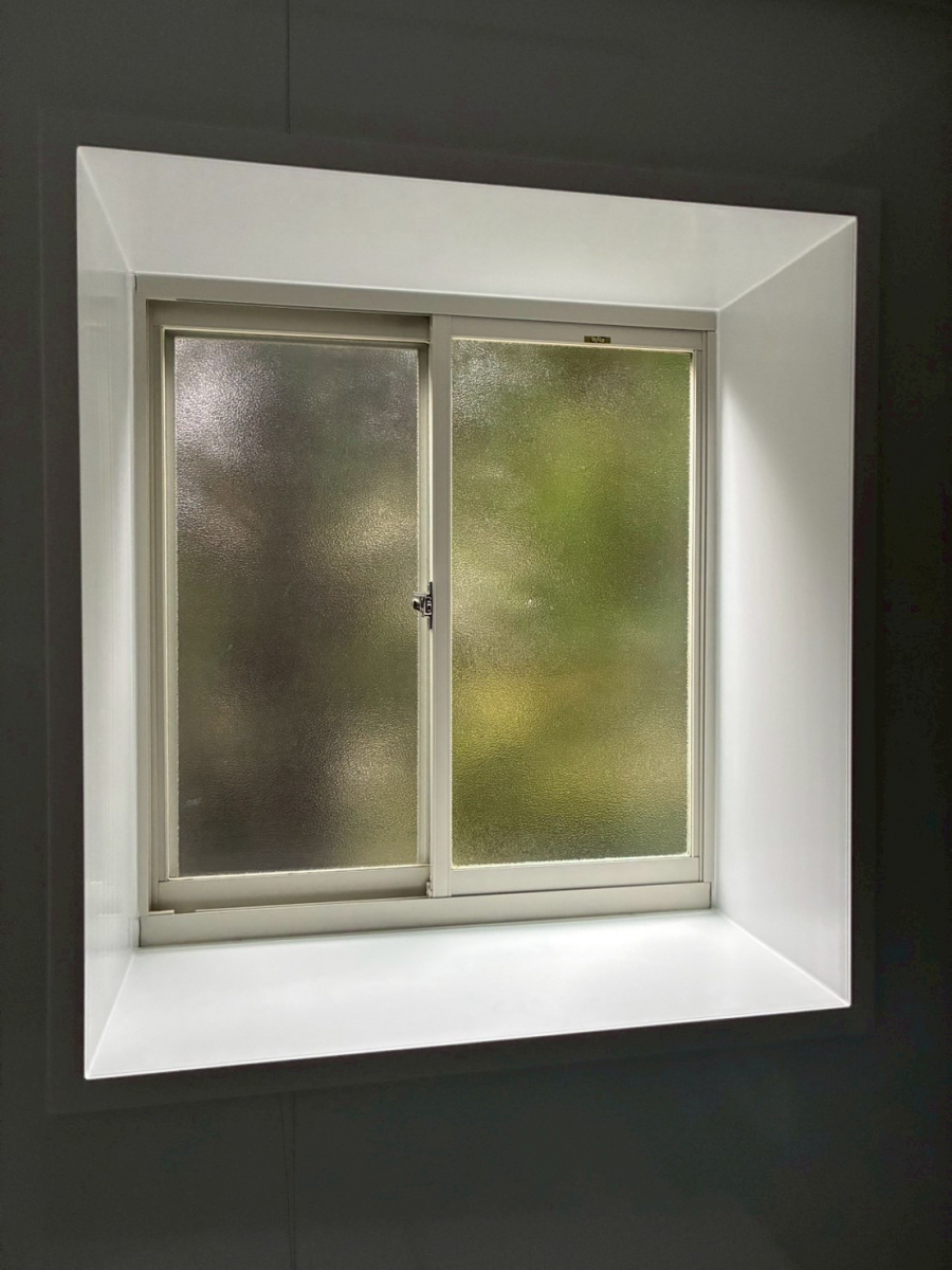 アルファトーヨー住器の【軽井沢町】玄関も窓もまとめて快適に。補助金で叶えた賢いリフォームの施工前の写真1