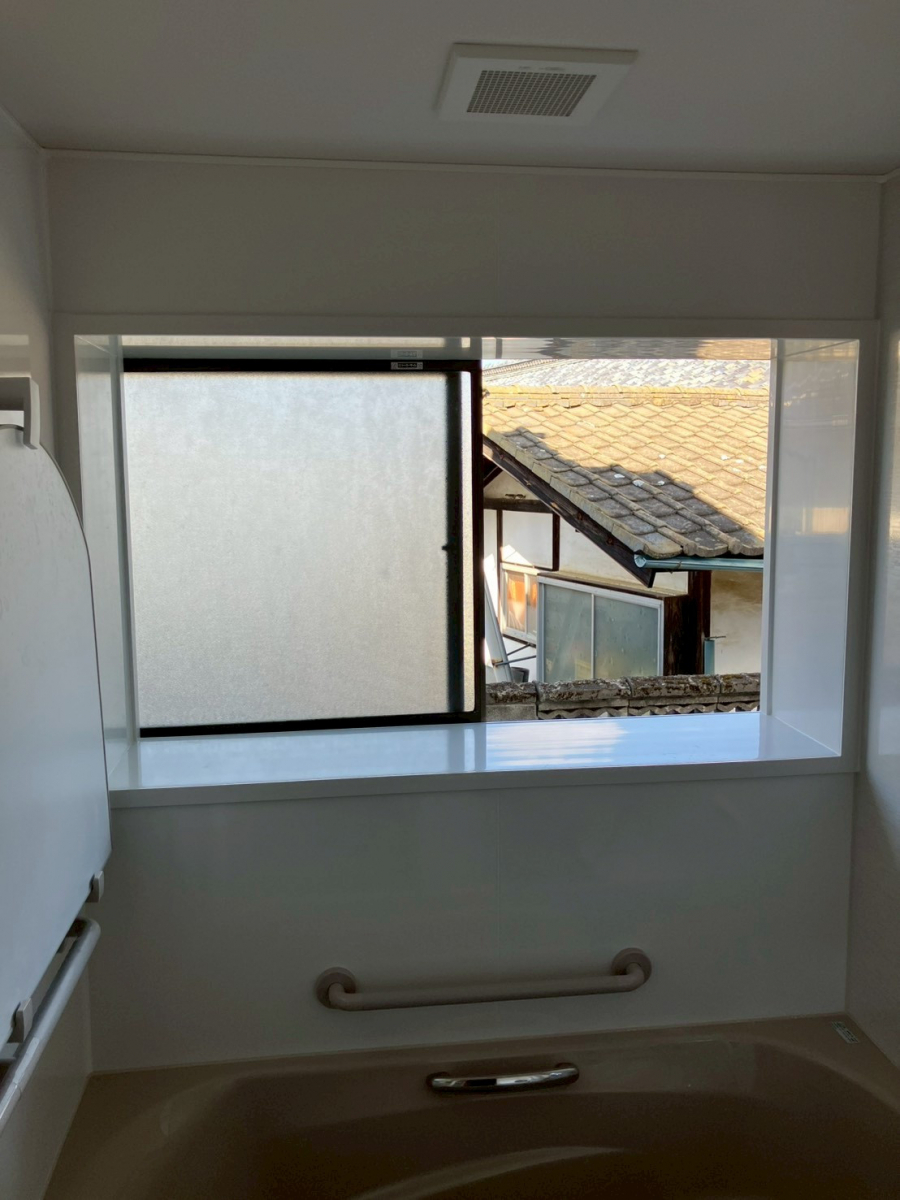 アルファトーヨー住器の【東御市】イベントをきっかけに“寒いお風呂”を卒業！快適バスルームリフォームの施工前の写真1