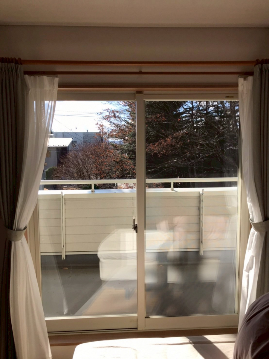 アルファトーヨー住器の【軽井沢町】二階だけいつも寒い…を解決！インプラスで快適空間にの施工前の写真1