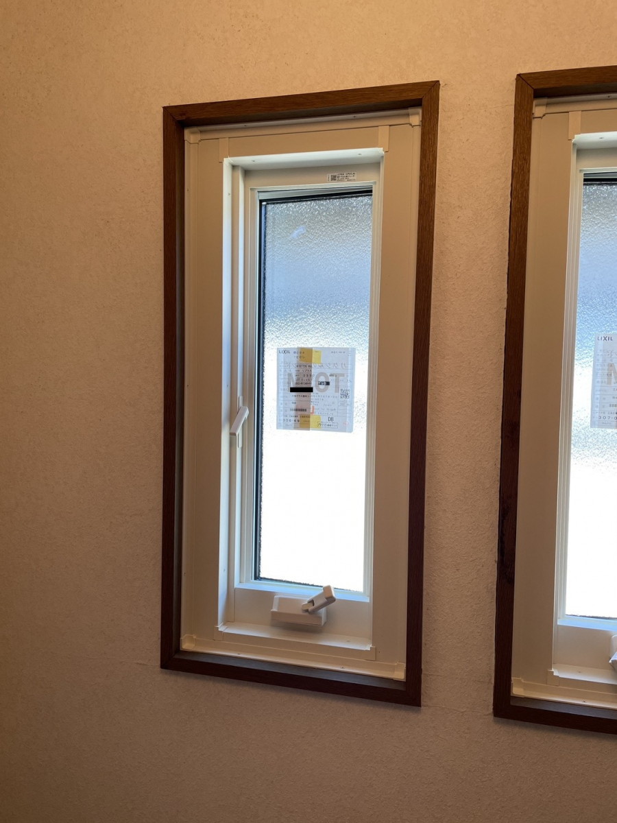 広島ガラス建材トーヨー住器のリプラスで窓交換の施工後の写真2