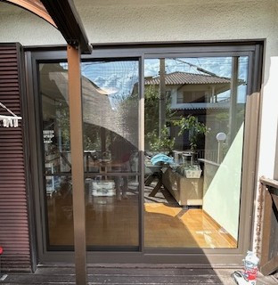 ECO plus so-yu-の【交野市】コーナーの窓も下地材取付でインプラス取付。の施工後の写真3