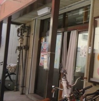 ECO plus so-yu-の【大阪市】フロント工事もお任せください！の施工前の写真1