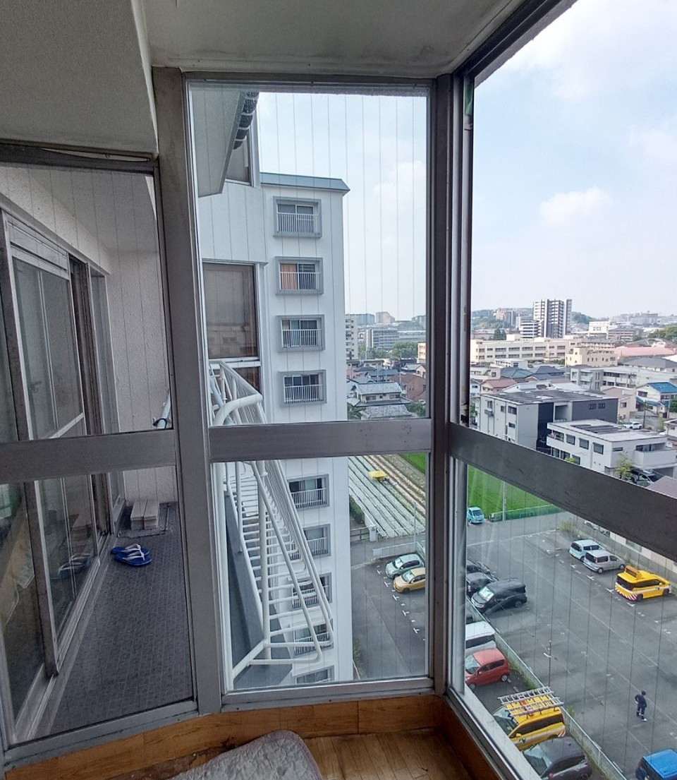 ECO plus so-yu-の【茨木市】コーナー変形部にも内窓設置！の施工前の写真3