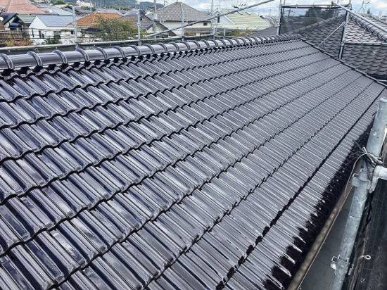 阪神北トーヨー住器の瓦屋根葺き替え（セラマウント）施工事例写真1