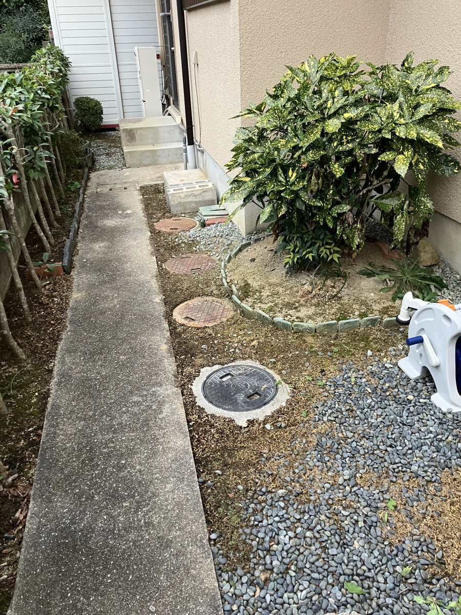阪神北トーヨー住器の和風竹垣フェンス 京香建仁寺垣の施工前の写真1