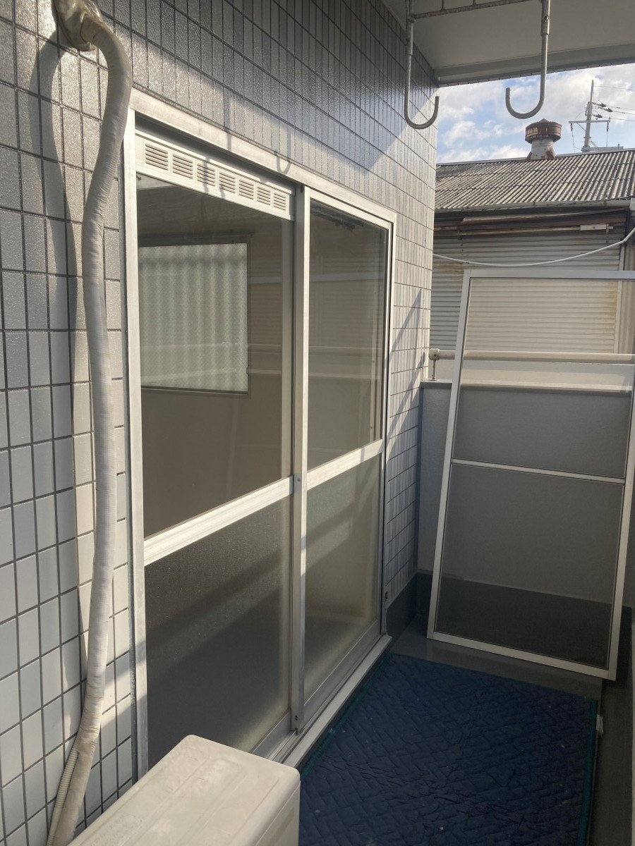 阪神北トーヨー住器のマンションの窓取替しましたの施工前の写真1