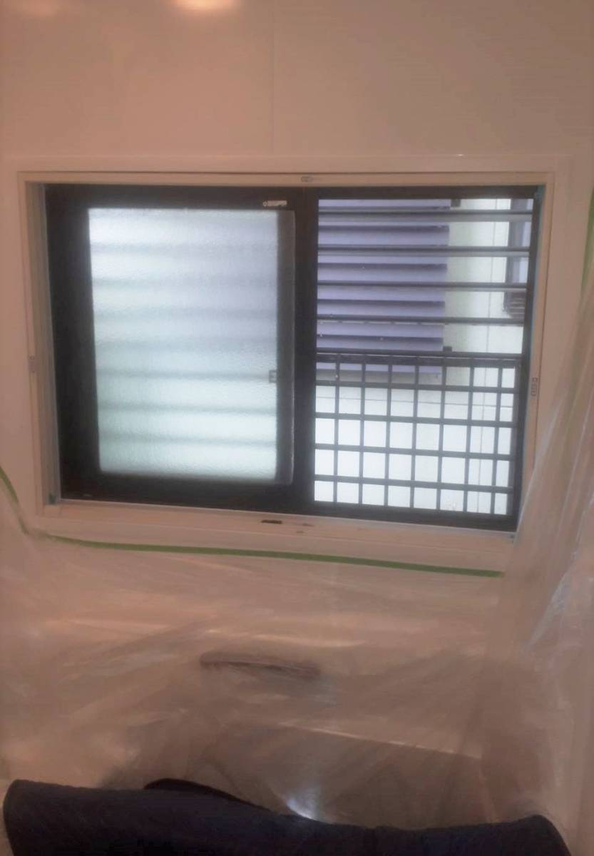 西幸の群馬県太田市　内窓設置　インプラスの施工前の写真2