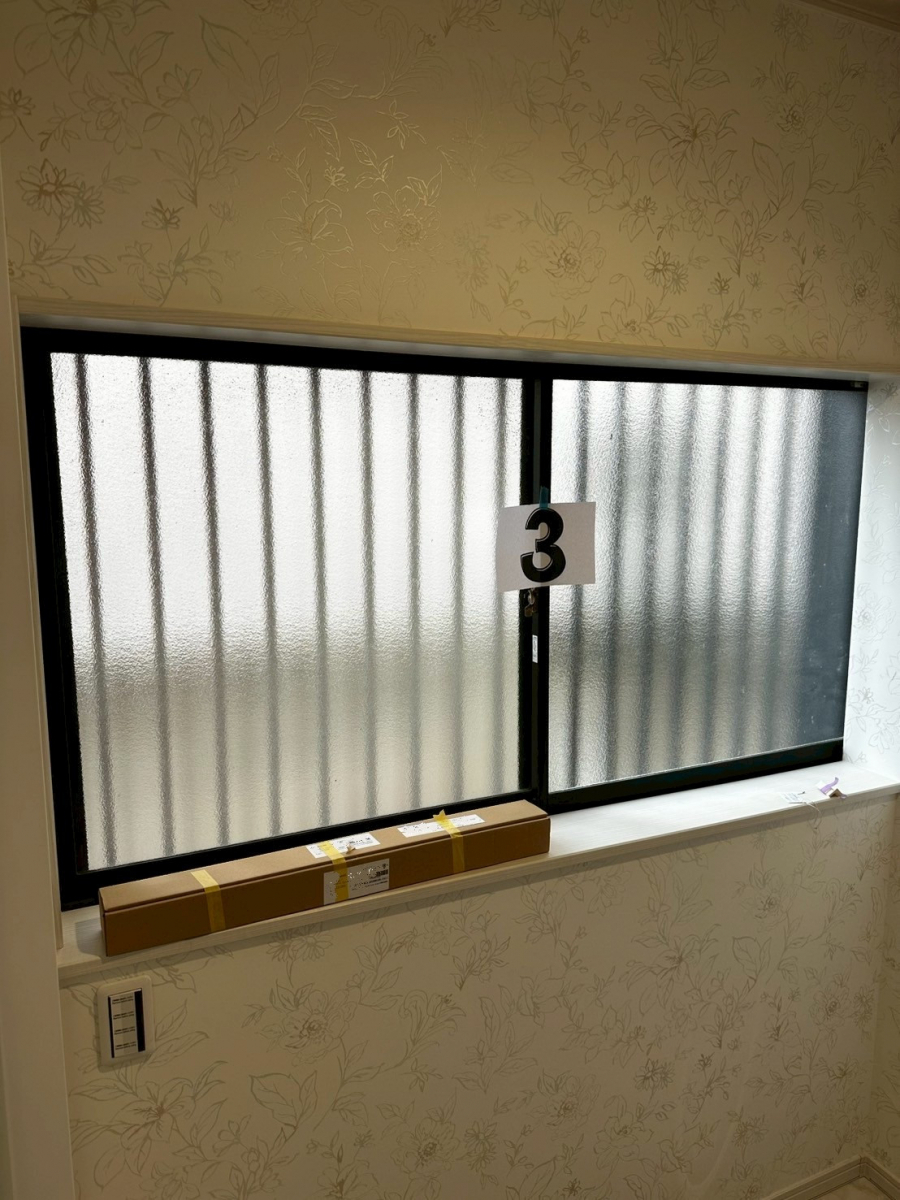 西幸の浴室&脱衣所にこそ内窓を!!の施工前の写真1