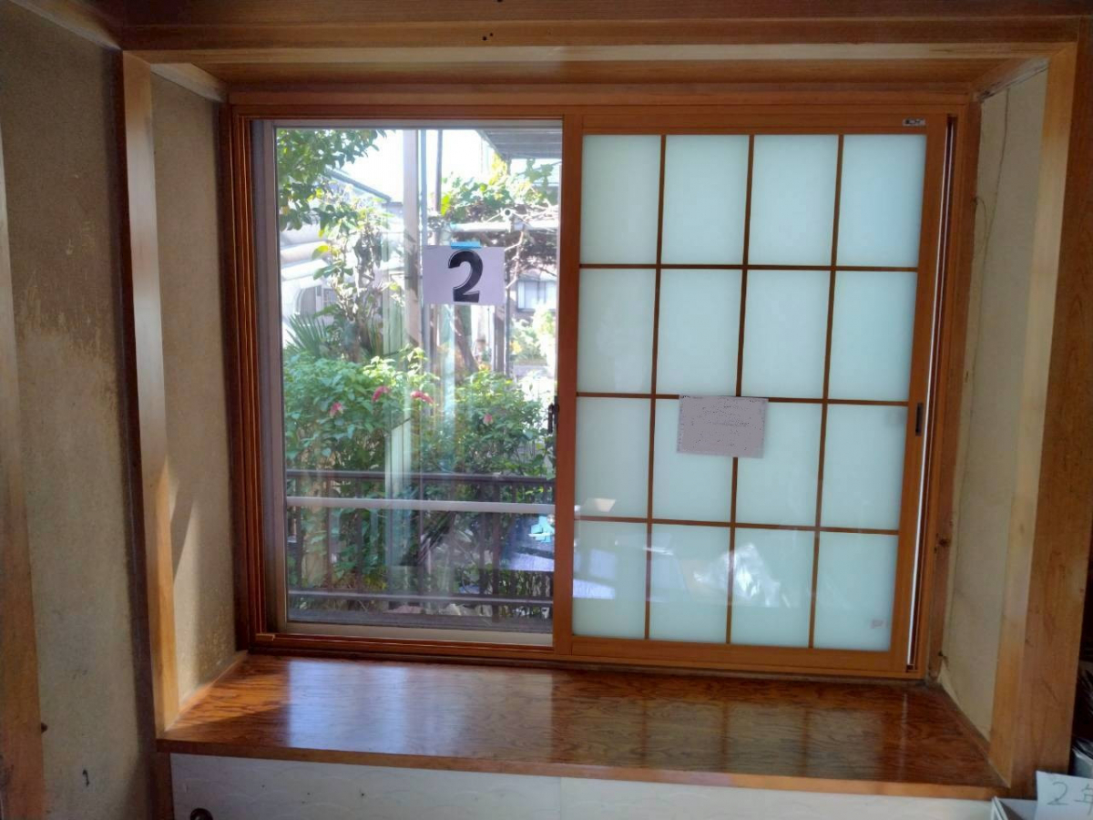 西幸の和紙調格子の内窓取付の施工後の写真2