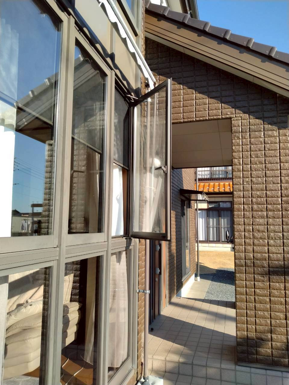 西幸のガラス交換で視界スッキリの施工前の写真1