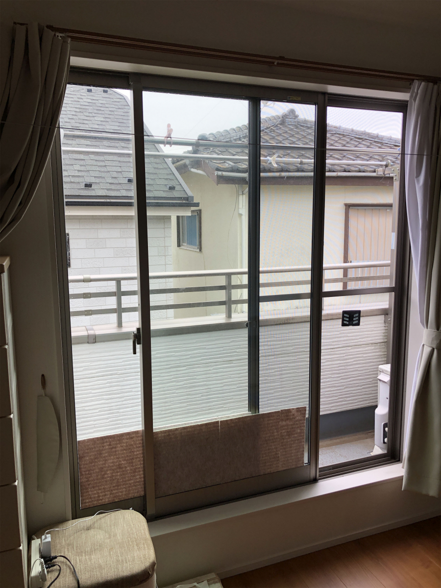ハラコーの【内窓施工例】2階洋室_内窓インプラス(断熱/結露 窓リフォーム)東村山市の施工前の写真1