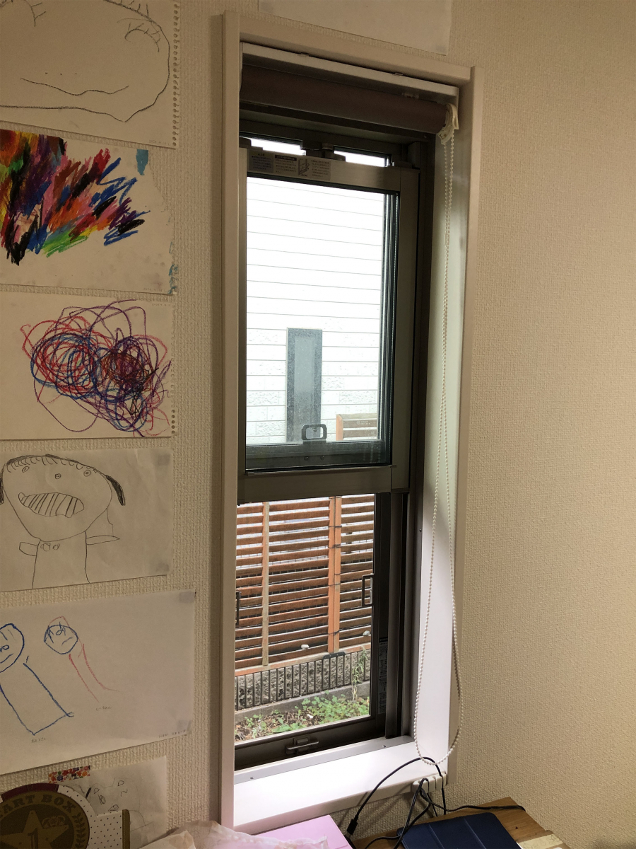 ハラコーの【内窓施工例】リビング内窓インプラス(断熱/結露 窓リフォーム)東村山市の施工前の写真1