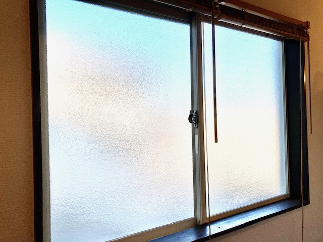 ハラコーの【内窓施工例】内窓インプラス 子供部屋（断熱/結露 窓リフォーム）東村山市の施工前の写真1