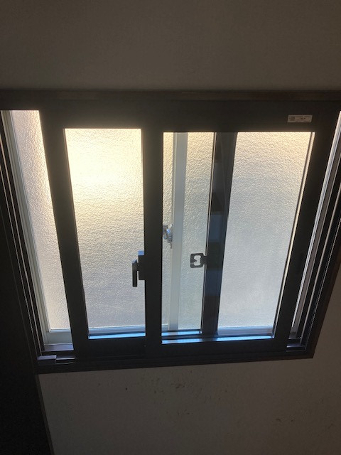 ハラコーの【内窓施工例】内窓インプラス（断熱/結露 窓リフォーム）東村山市の施工後の写真1