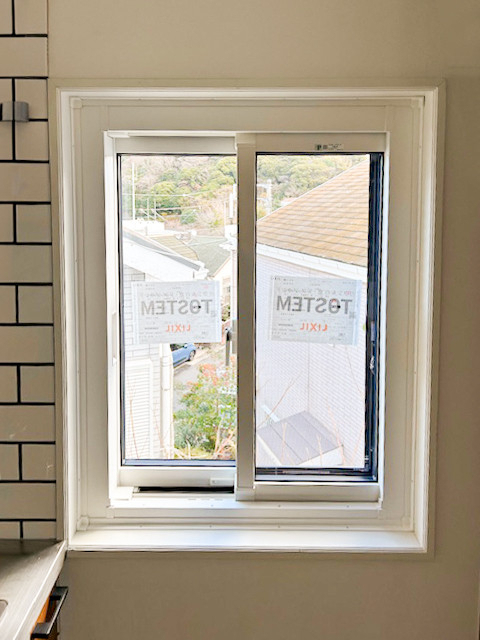 南横浜トーヨー住器の【横浜市 戸塚区】取替窓リプラスでお部屋の寒さを解消!♨️窓リノベの補助金が2026年も継続決定💰の施工後の写真1