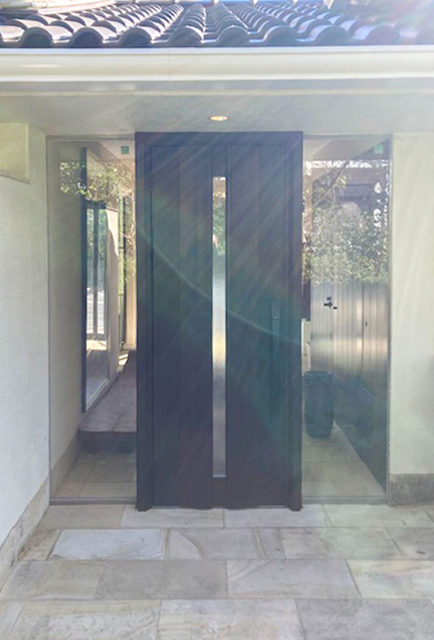 南横浜トーヨー住器の【横浜市 栄区】リシェントで毎日をもっと心地よく❗️豊富なラインナップで玄関をアップデート✨の施工後の写真1