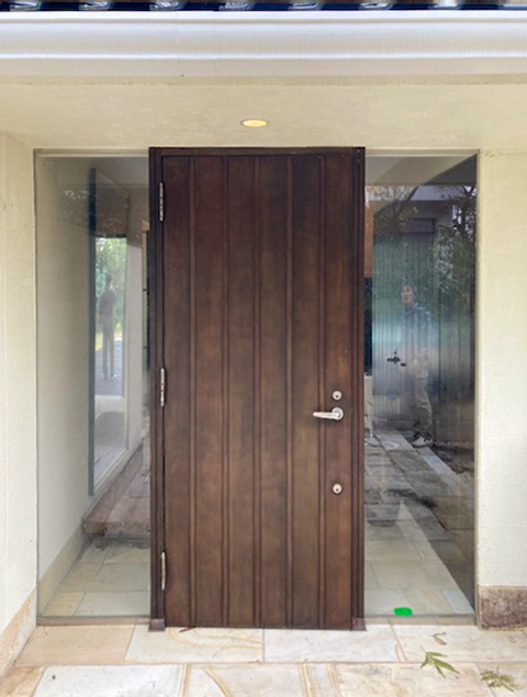 南横浜トーヨー住器の【横浜市 栄区】リシェントで毎日をもっと心地よく❗️豊富なラインナップで玄関をアップデート✨の施工前の写真1