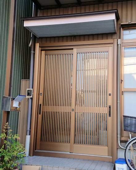 セイワ四日市店の１日で玄関引戸を取替施工事例写真1