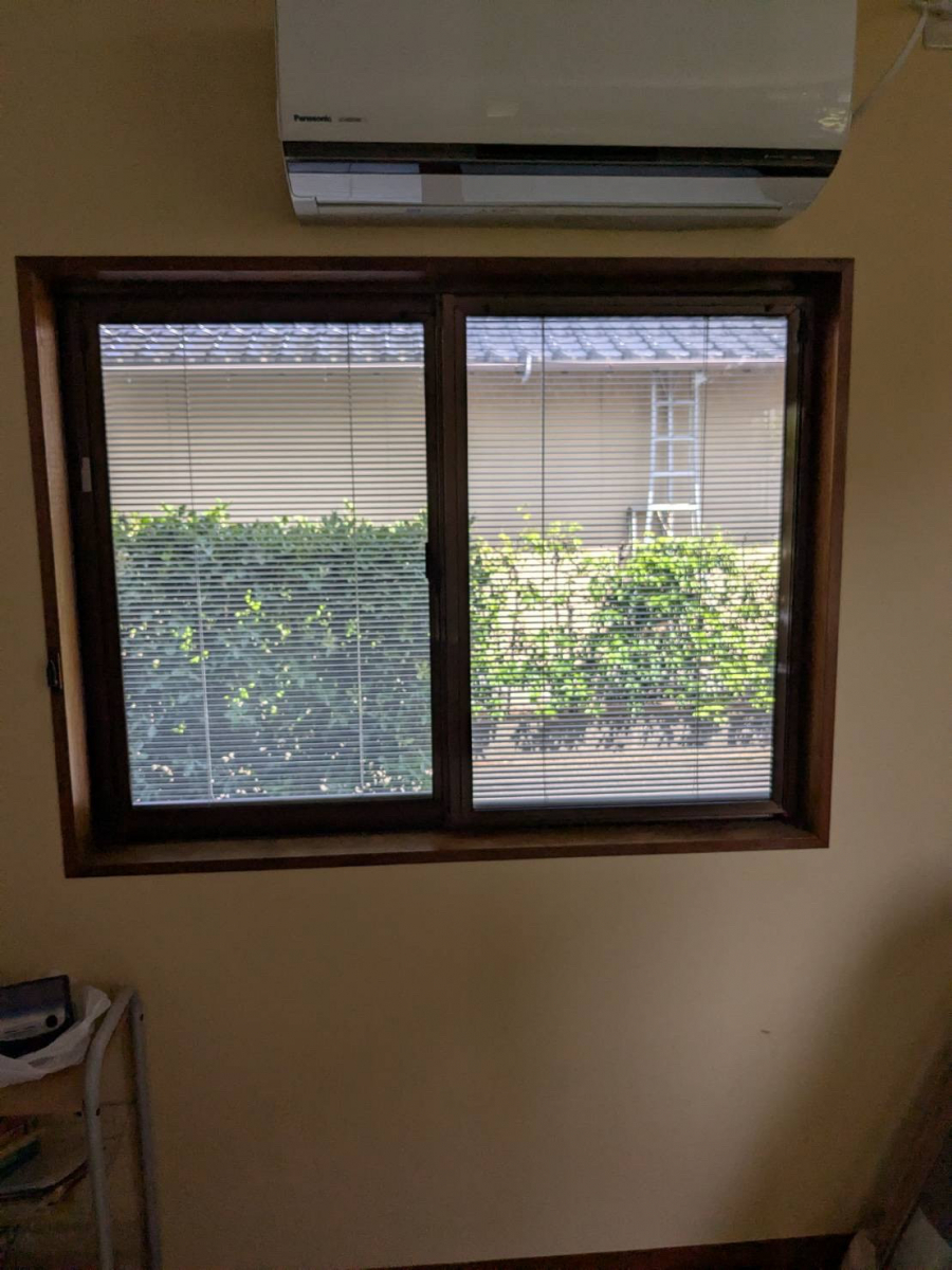 出雲トーヨー住器の梅雨の季節 結露軽減しませんか?の施工前の写真1