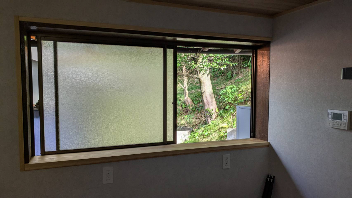 出雲トーヨー住器の今やらなきゃ損! 補助金活用で窓リフォームの施工前の写真1