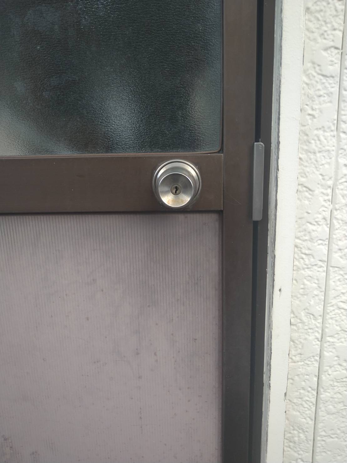 小玉硝子の室蘭・胆振の物置ドアノブ修理・交換の施工事例詳細写真1