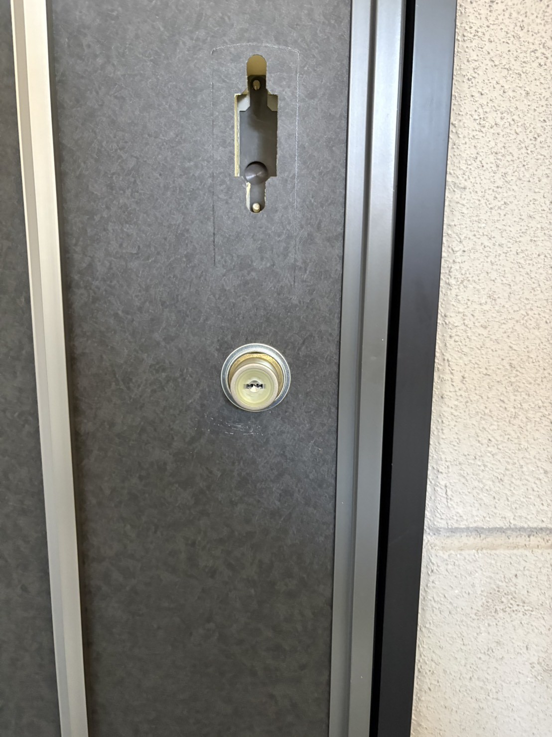 小玉硝子の室蘭のアパートドア鍵交換・防犯対策ガイドの施工事例詳細写真3