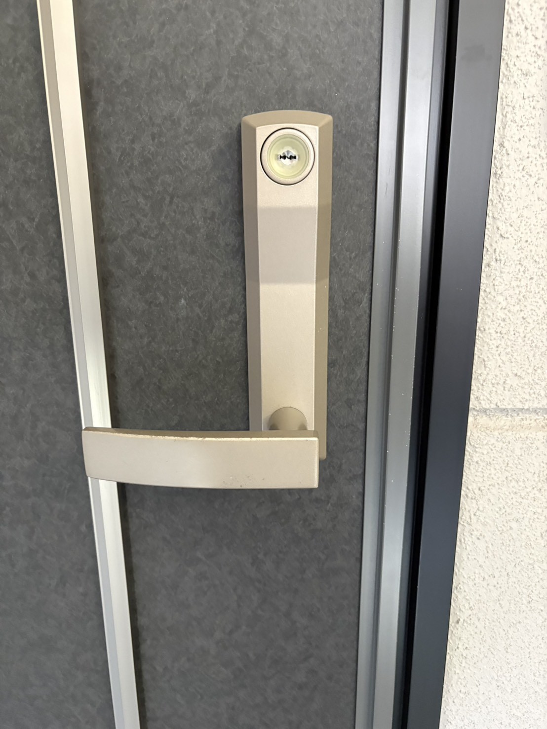 小玉硝子の室蘭のアパートドア鍵交換・防犯対策ガイドの施工事例詳細写真6