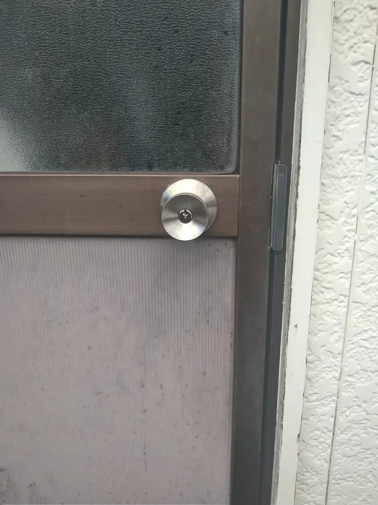 小玉硝子の室蘭・胆振の物置ドアノブ修理・交換の施工事例詳細写真4