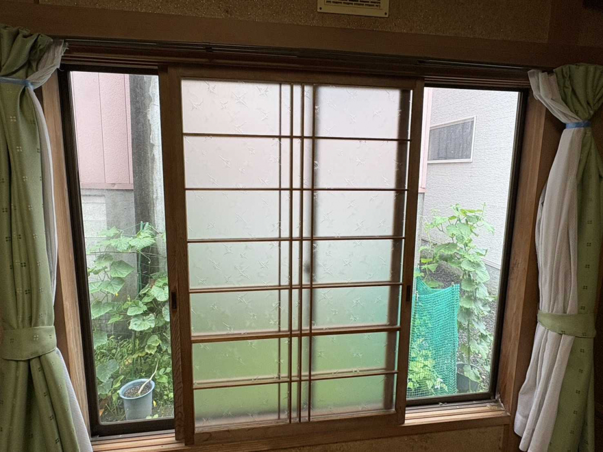 小玉硝子の内窓設置で快適な住空間を実現!の施工前の写真2