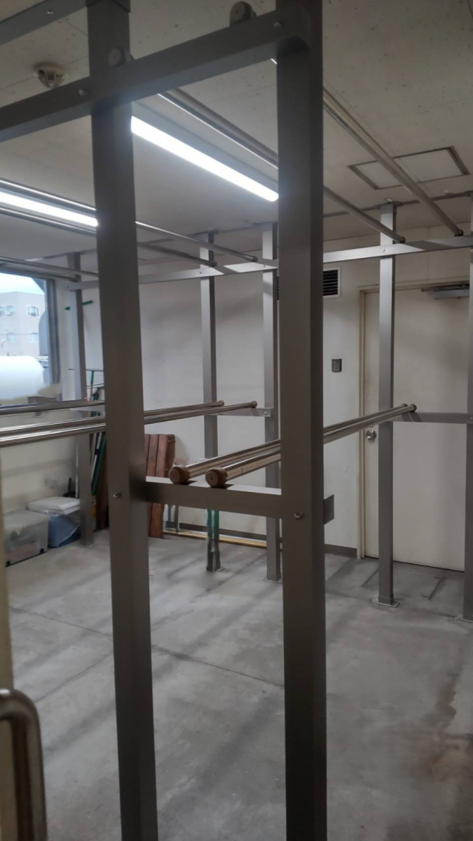 小玉硝子の【北海道】胆振で叶える！サビに強く頑丈なアルミ物干しで乾燥室をアップグレードの施工後の写真1