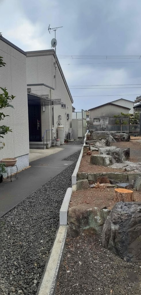 花光リフォームの売上シェアNo.1フェンスの施工前の写真1