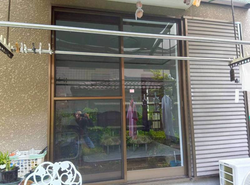 ダイワトーヨー住器の橋本市　窓断熱工事の施工前の写真2
