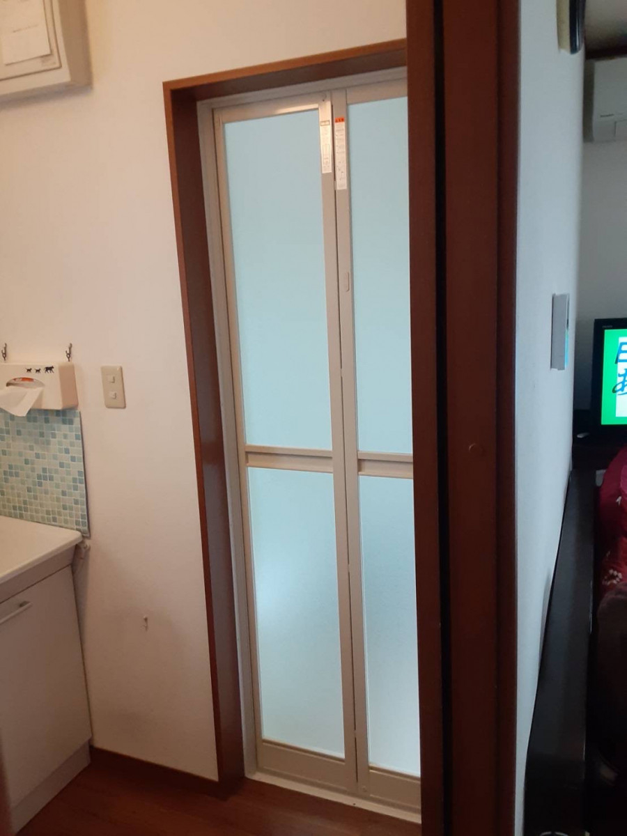 ダイワトーヨー住器の紀の川市　浴室折戸リフォームの施工後の写真1