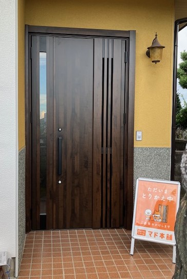 LIXILリシェント玄関ドア まどありー。太田店のブログ 写真1