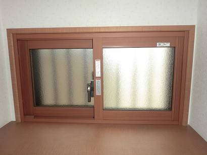 県南サッシトーヨー住器の窓　リフォーム　インプラス施工事例写真1