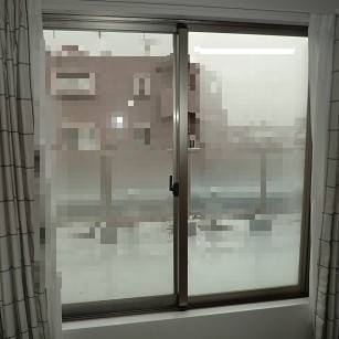 県南サッシトーヨー住器のマンション窓リフォーム　防音・断熱内窓　インプラス　の施工前の写真3