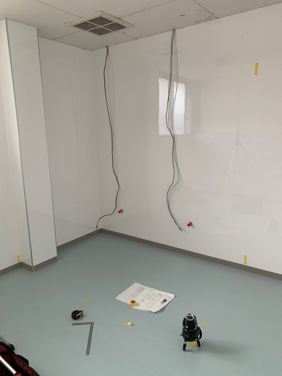 紀南トーヨー住器のトイレブース設置の施工前の写真1