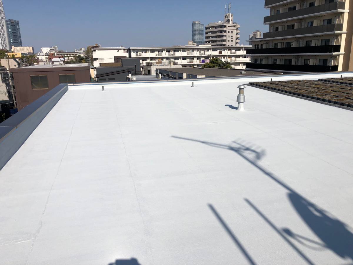 東京石原トーヨー住器の屋上防水工事の施工後の写真2