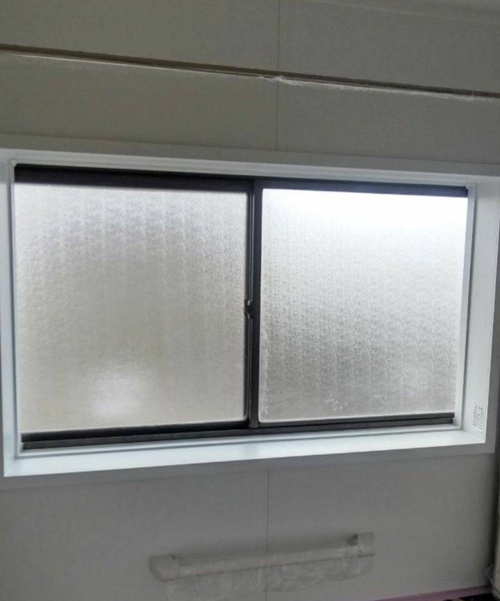 大平トーヨー住器の【内窓設置】寒さ対策にインプラス取り付けしました♪の施工前の写真2