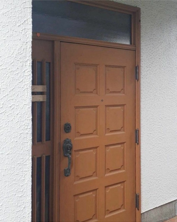 大平トーヨー住器の【玄関ドア】リシェント玄関ドアの交換工事の施工前の写真1